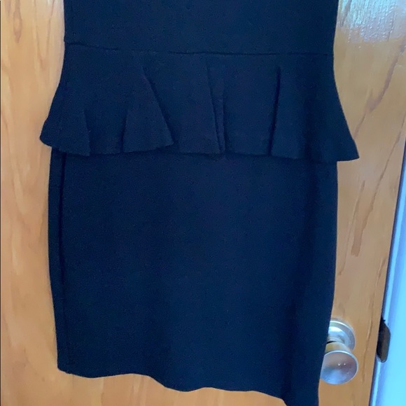 Zara // black peplum dress - Picture 5 of 6